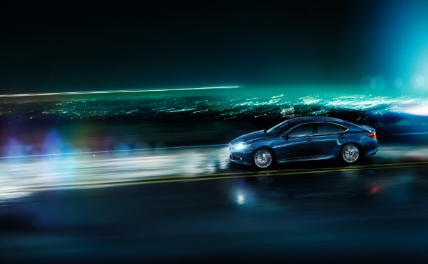 Lexus ES Premier Special Edition.