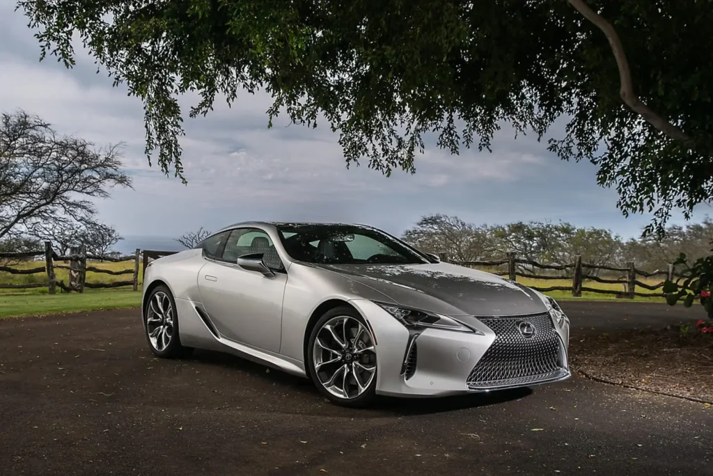 Фотографии Lexus LC